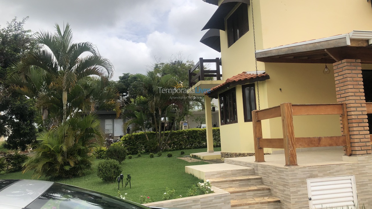 Casa para aluguel de temporada em Quadra (Ninho Verde 1)