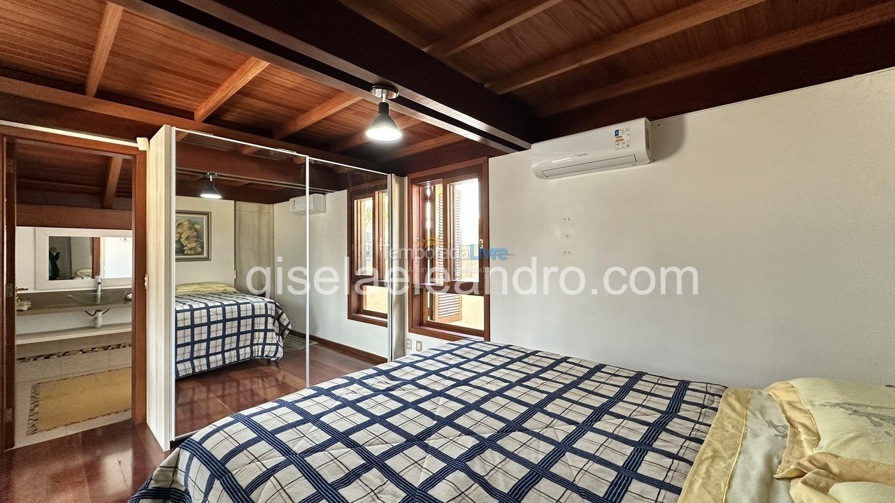 Casa para alquiler de vacaciones em Florianopolis (Jurerê Internacional)