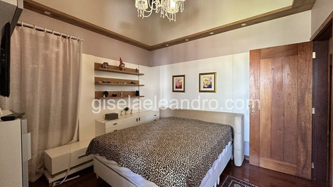 Increíble casa de playa de 7 habitaciones en Jurere Internacional