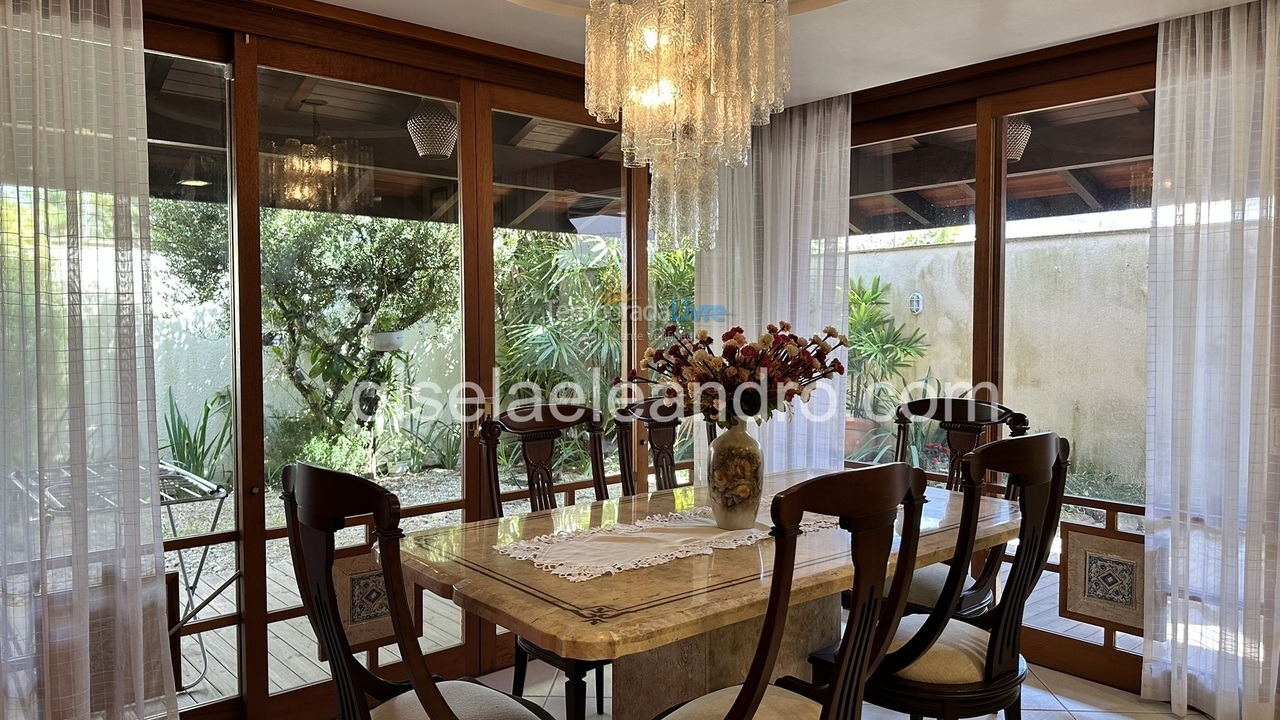 Casa para alquiler de vacaciones em Florianopolis (Jurerê Internacional)