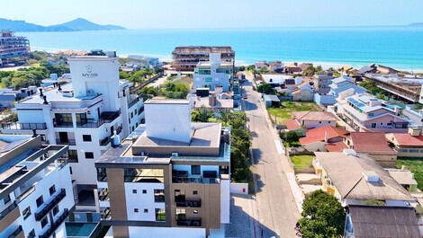 Cobertura Duplex de Alto Padrão! Com Piscina no Condomínio