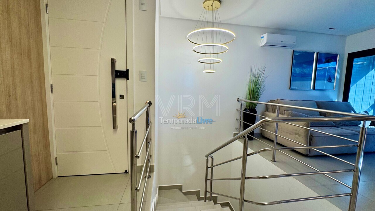 Apartamento para aluguel de temporada em Bombinhas (Canto Grande)