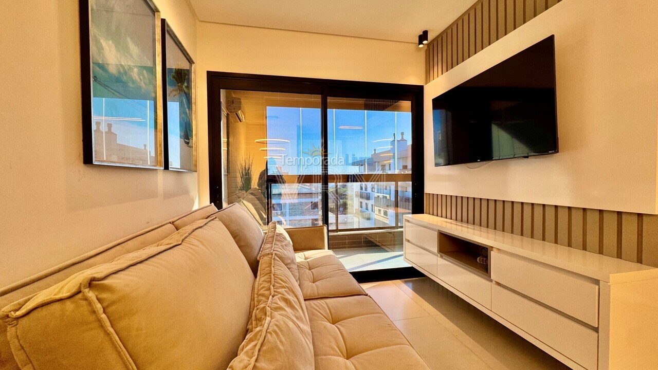 Apartamento para aluguel de temporada em Bombinhas (Canto Grande)