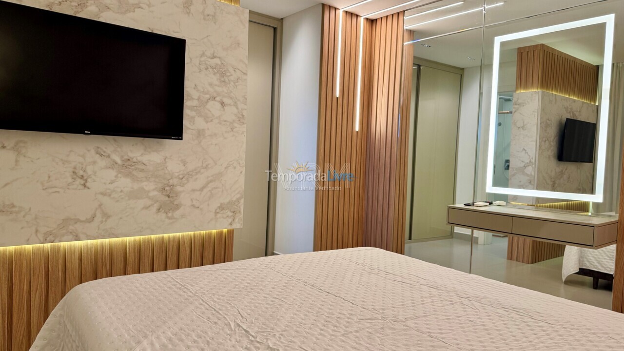 Apartamento para aluguel de temporada em Bombinhas (Canto Grande)