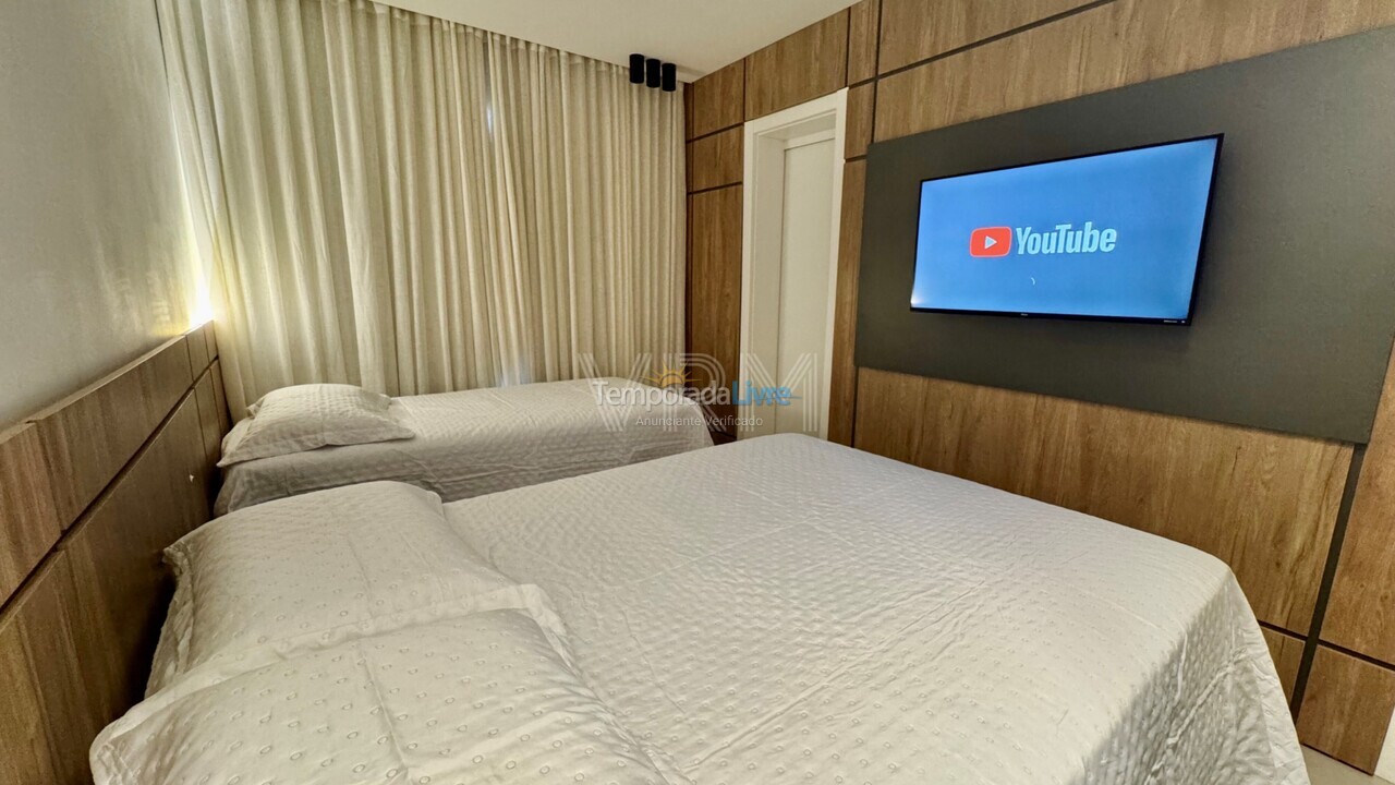 Apartamento para aluguel de temporada em Bombinhas (Canto Grande)