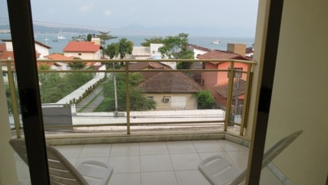 Jurerê Apartment near the sea