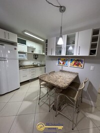 APARTAMENTO 3 QUARTOS VISTA MAR