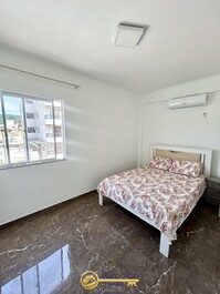 2 BEDROOM APARTMENT FOR 5 PEOPLE VIEWS FROM THE SEA