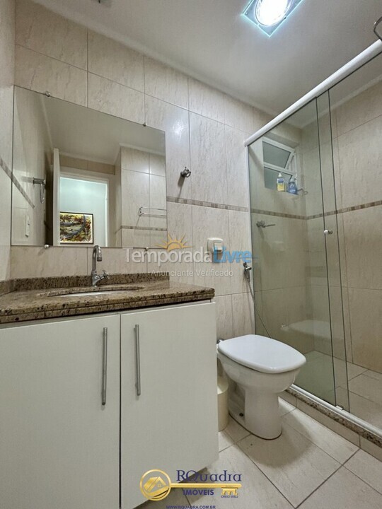 Apartamento para aluguel de temporada em Bombinhas (Praia de Bombas)