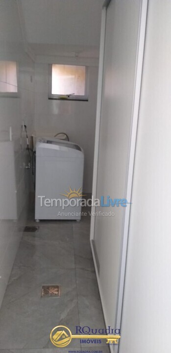 Casa para aluguel de temporada em Bombinhas (Praia de Bombas)