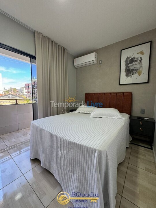 Apartment for vacation rental in Bombinhas (Praia de Bombas)