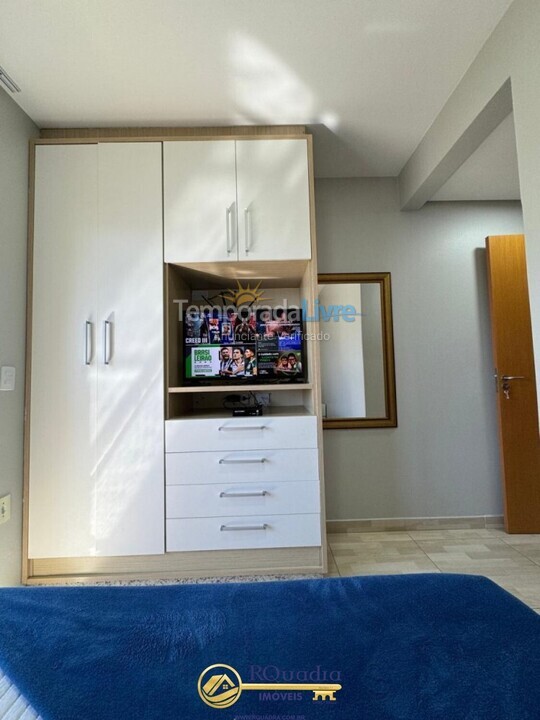 Apartamento para aluguel de temporada em Bombinhas (Praia de Bombas)