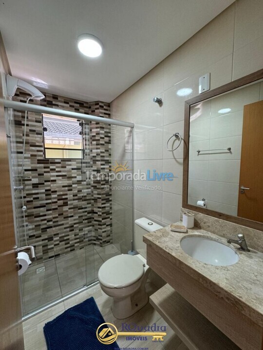 Apartamento para aluguel de temporada em Bombinhas (Praia de Bombas)