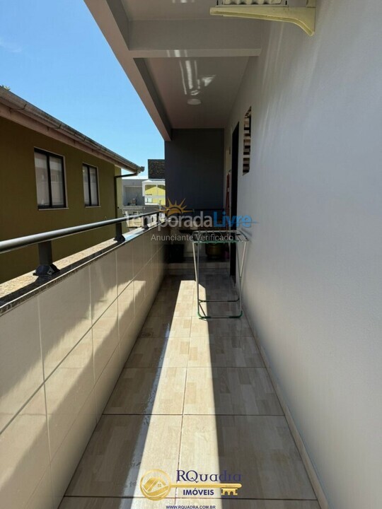 Apartment for vacation rental in Bombinhas (Praia de Bombas)