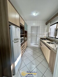 APARTAMENTO 2 DORMITORIOS COM VISTA PARA O MAR