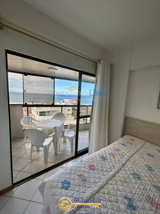 Apartamento para aluguel de temporada em Bombinhas (Praia de Bombas)