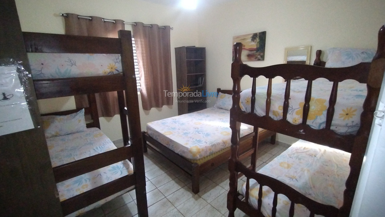 Casa para aluguel de temporada em Itanhaém (Nova Itanhaem)