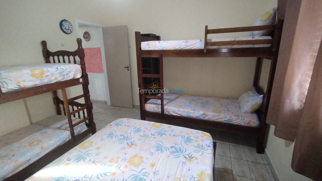 Casa para aluguel de temporada em Itanhaém (Nova Itanhaem)