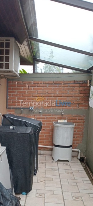 Casa para aluguel de temporada em Bertioga (Condominio Morada da Praia)