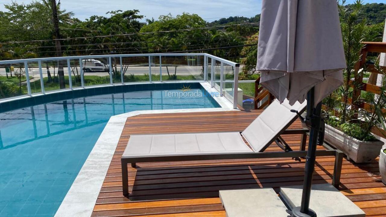 Apartamento para aluguel de temporada em Ubatuba (Praia das Toninhas)