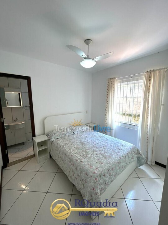 Apartamento para alquiler de vacaciones em Bombinhas (Praia de Bombas)