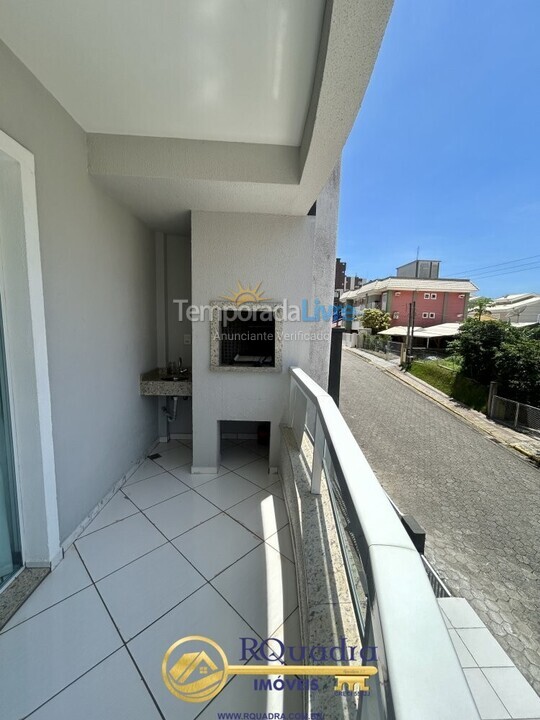 Apartamento para alquiler de vacaciones em Bombinhas (Praia de Bombas)