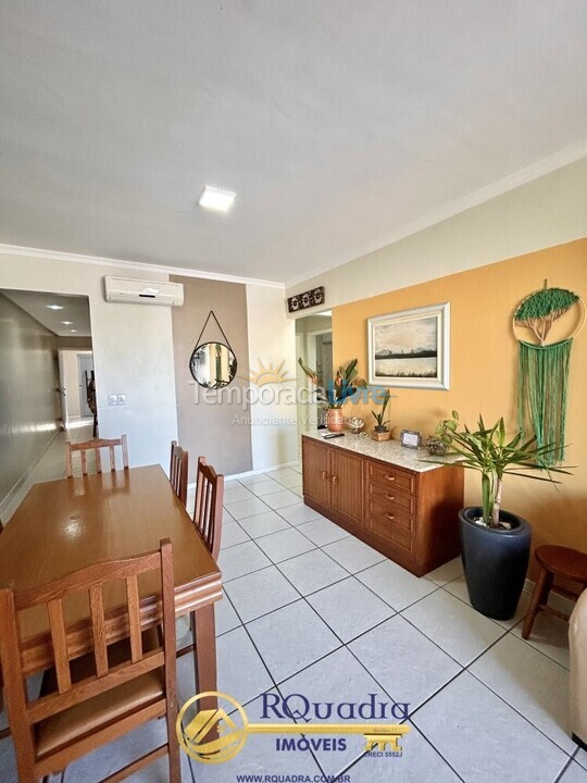 Apartamento para aluguel de temporada em Bombinhas (Praia de Bombas)