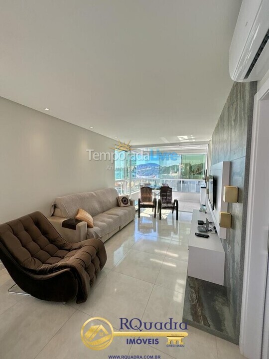 Apartment for vacation rental in Bombinhas (Praia de Bombas)