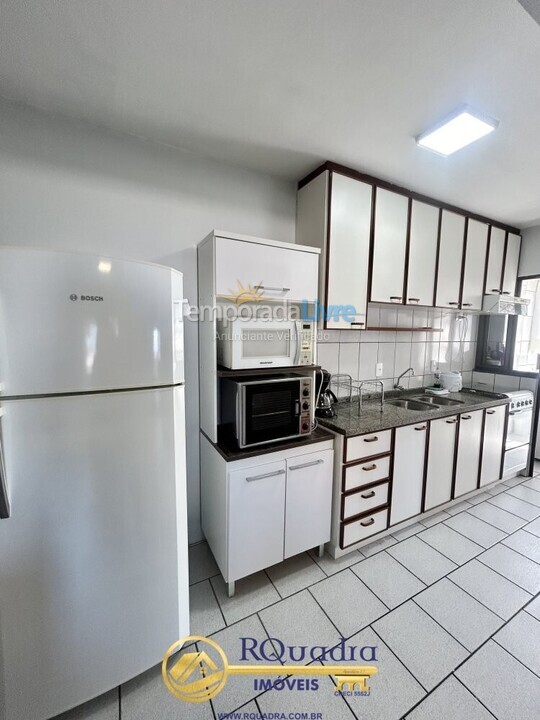 Apartment for vacation rental in Bombinhas (Praia de Bombas)