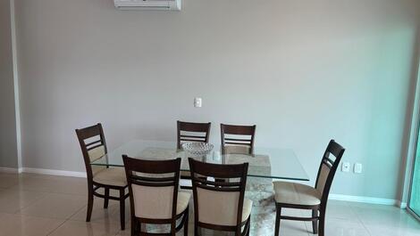 GRANDES DOS HABITACIONES CON AIRE ACONDICIONADO