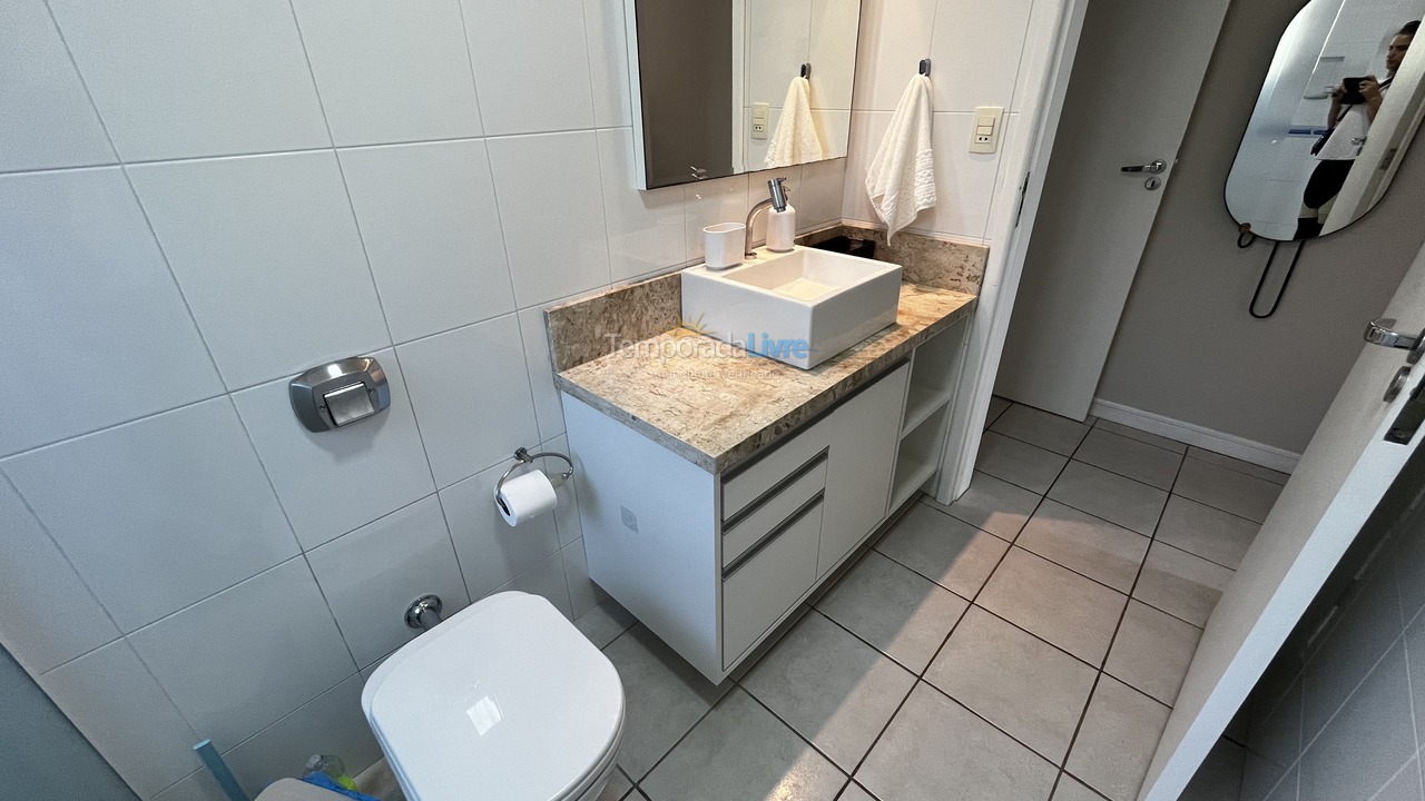 Apartamento para aluguel de temporada em Florianópolis (Lagoinha)