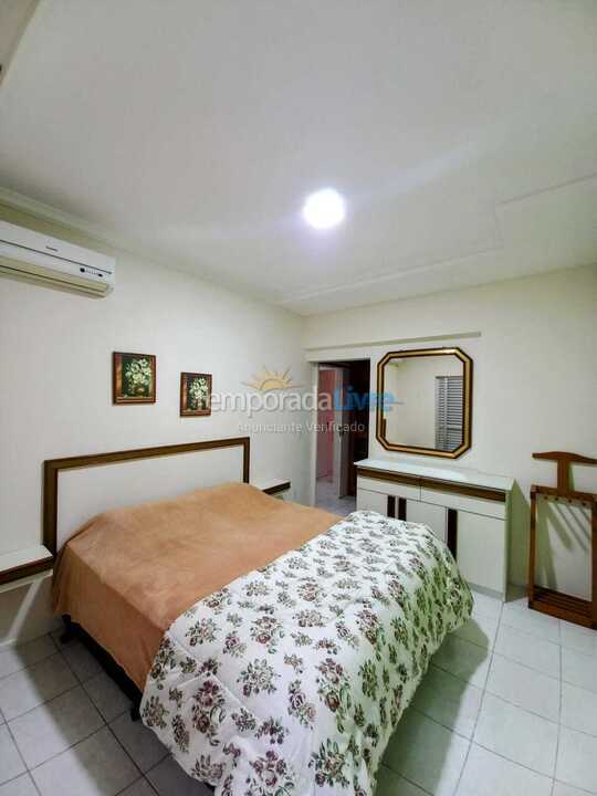 House for vacation rental in Itapema (Meia Praia)