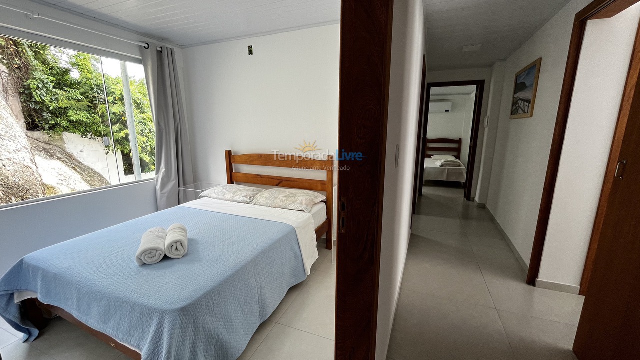 Apartamento para aluguel de temporada em Florianópolis (Praia da Lagoinha)