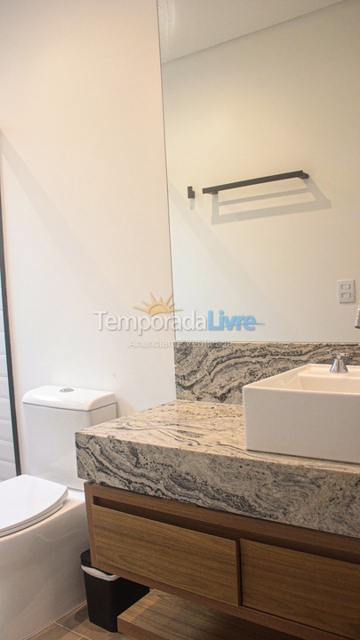 Casa para alquiler de vacaciones em São Sebastião (Camburi)