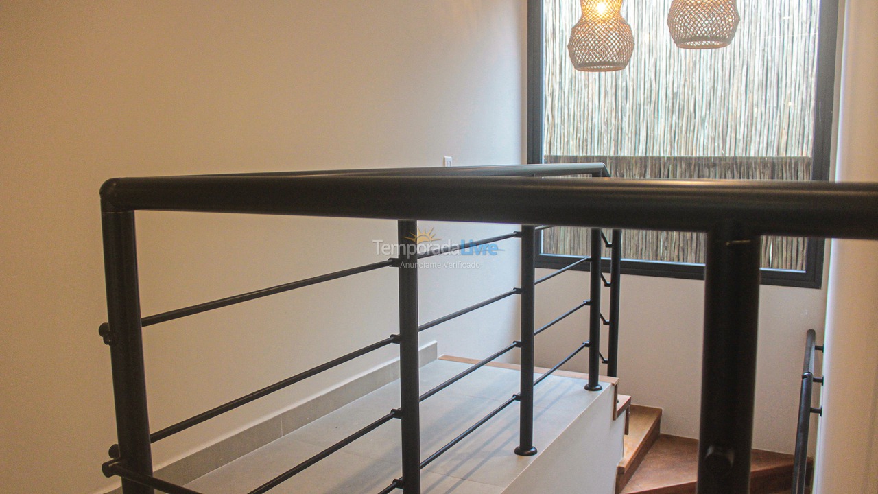 Casa para alquiler de vacaciones em São Sebastião (Camburi)