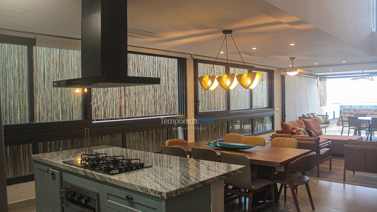 Casa para alquiler de vacaciones em São Sebastião (Camburi)