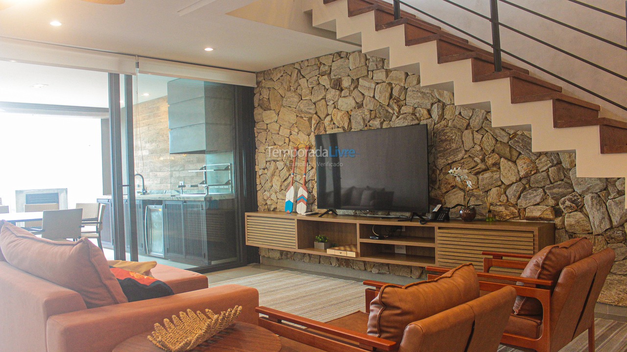 Casa para alquiler de vacaciones em São Sebastião (Camburi)