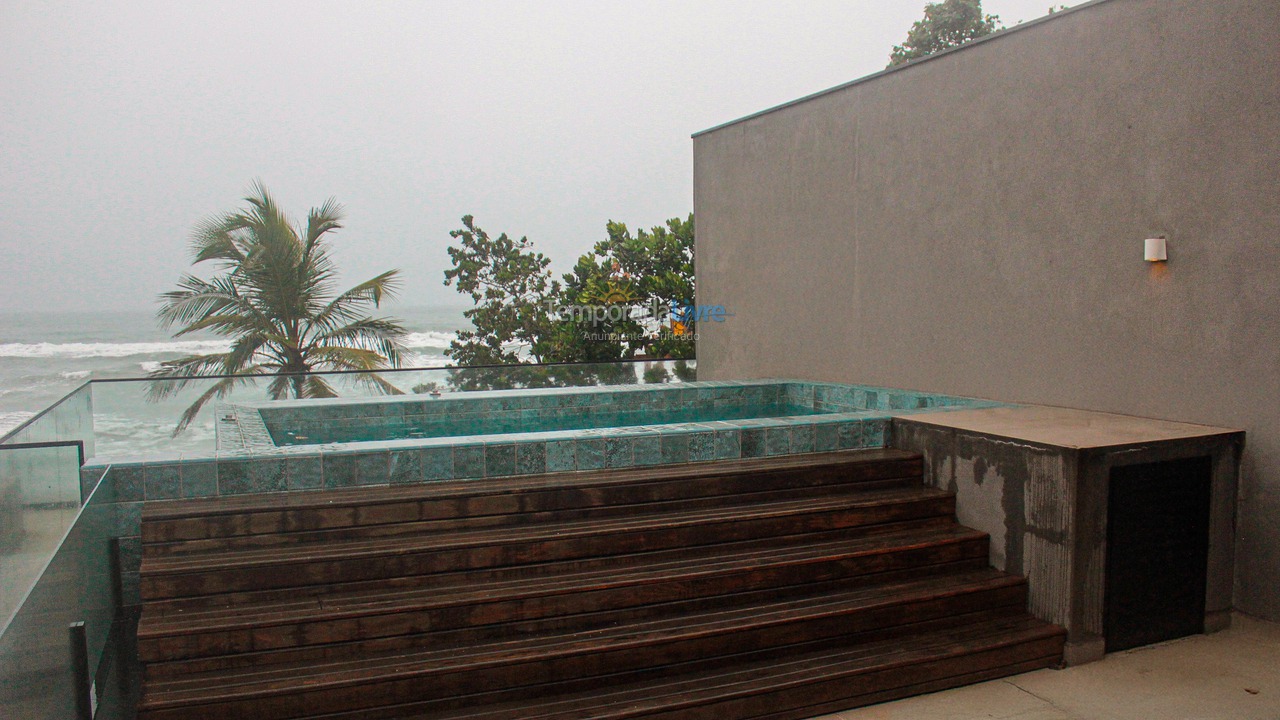 Casa para alquiler de vacaciones em São Sebastião (Camburi)