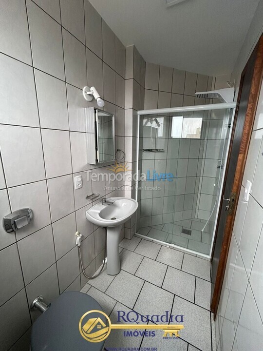 Apartamento para alquiler de vacaciones em Bombinhas (Praia de Bombas)