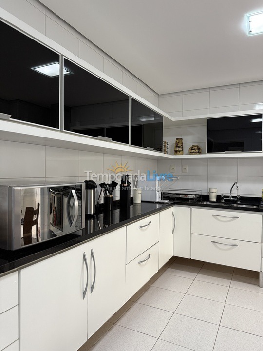 Apartment for vacation rental in Bertioga (Riviera de São Lourenço)