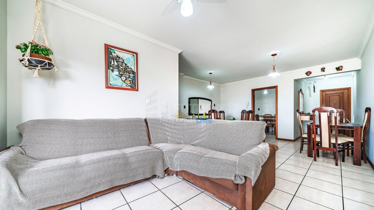 Apartamento para aluguel de temporada em Bombinhas (Praia de Bombinhas)