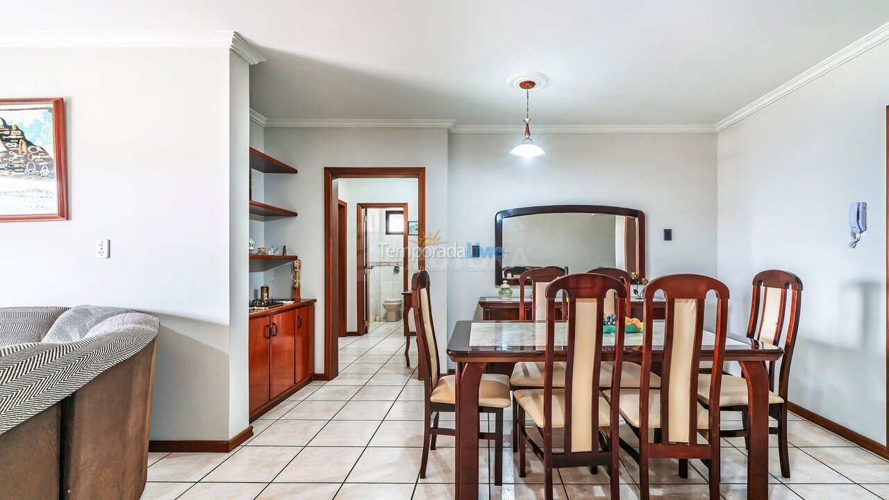 Apartamento para aluguel de temporada em Bombinhas (Praia de Bombinhas)