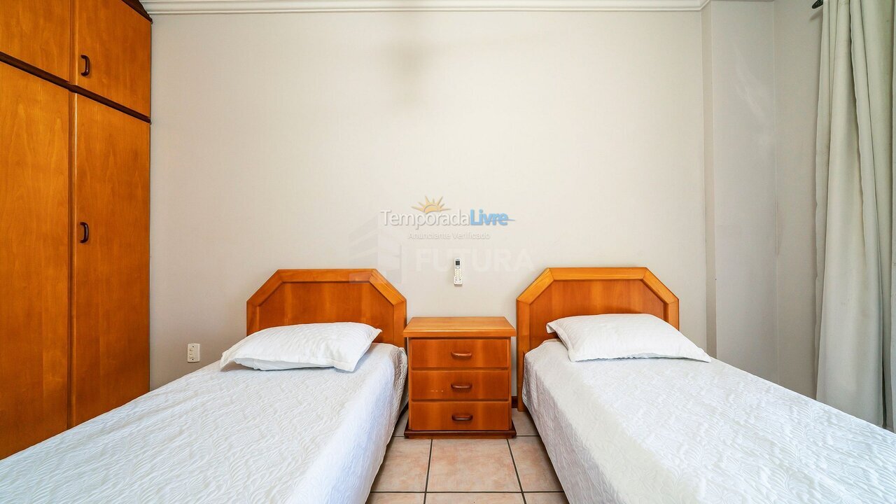 Apartamento para aluguel de temporada em Bombinhas (Praia de Bombinhas)