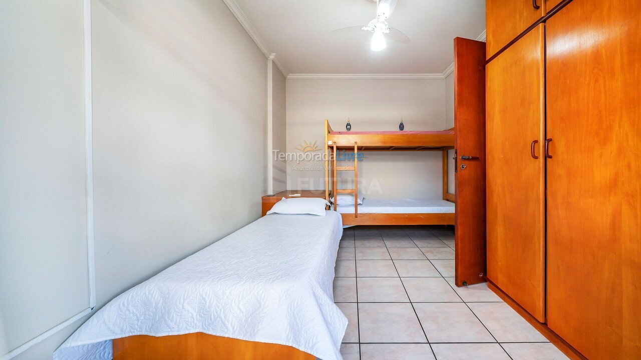 Apartamento para aluguel de temporada em Bombinhas (Praia de Bombinhas)