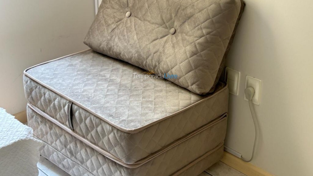 Apartment for vacation rental in Itapema (Centro)