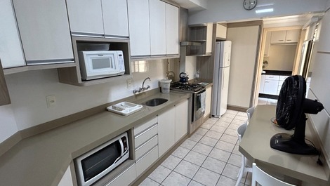 BEAUTIFUL 3 BEDROOMS FRONT OF THE SEA