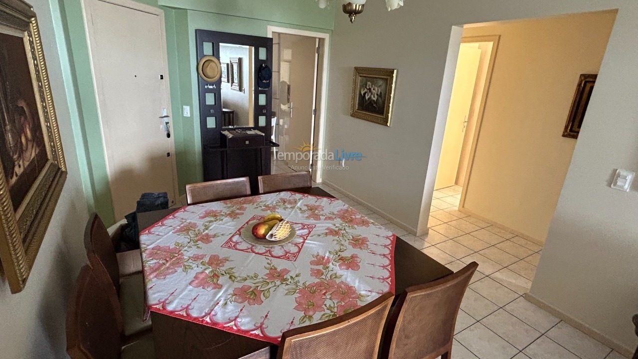 Apartment for vacation rental in Itapema (Centro)