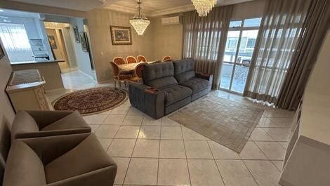 THREE BEDROOMS - SEASIDE BUILDING