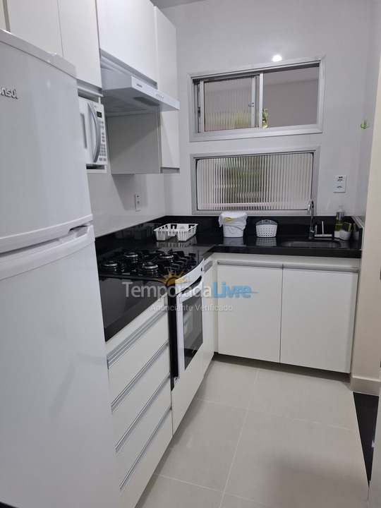 Apartamento para alquiler de vacaciones em Ubatuba (Praia das Toninhas)