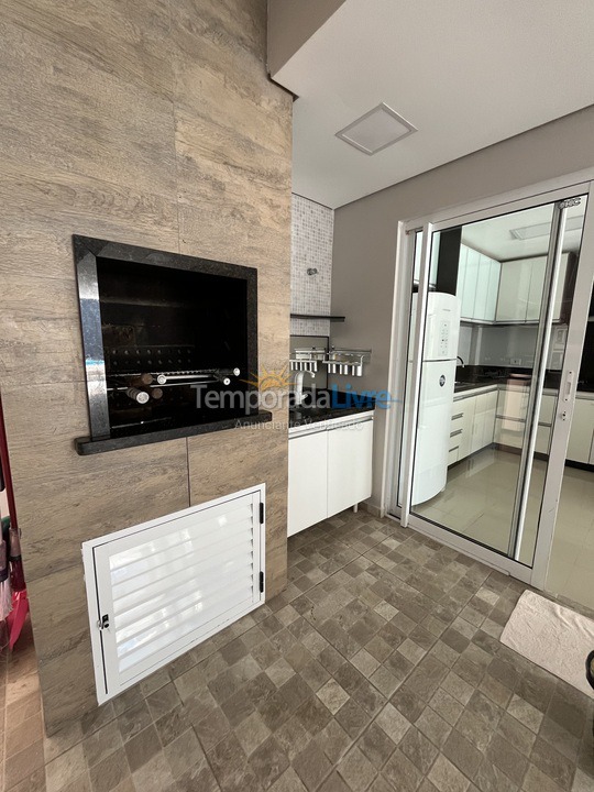 Casa para aluguel de temporada em Matinhos (Caiobá)